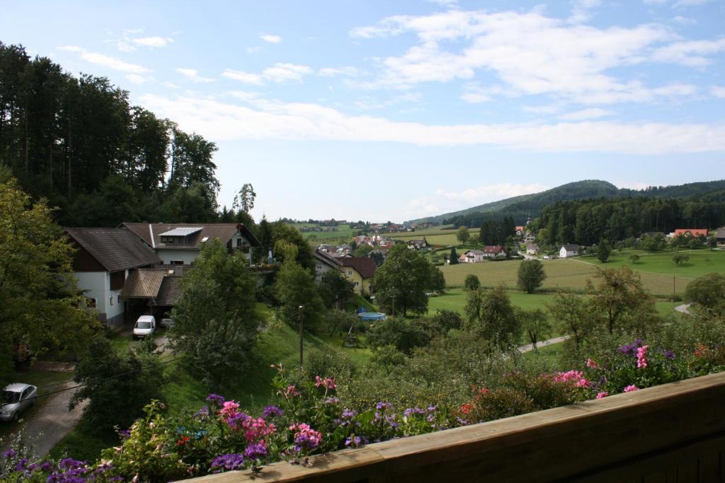 Gasthaus - Gaestehaus Schusterbauer Rein 部屋 写真
