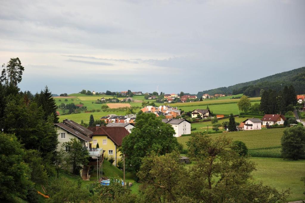 Gasthaus - Gaestehaus Schusterbauer Rein 部屋 写真
